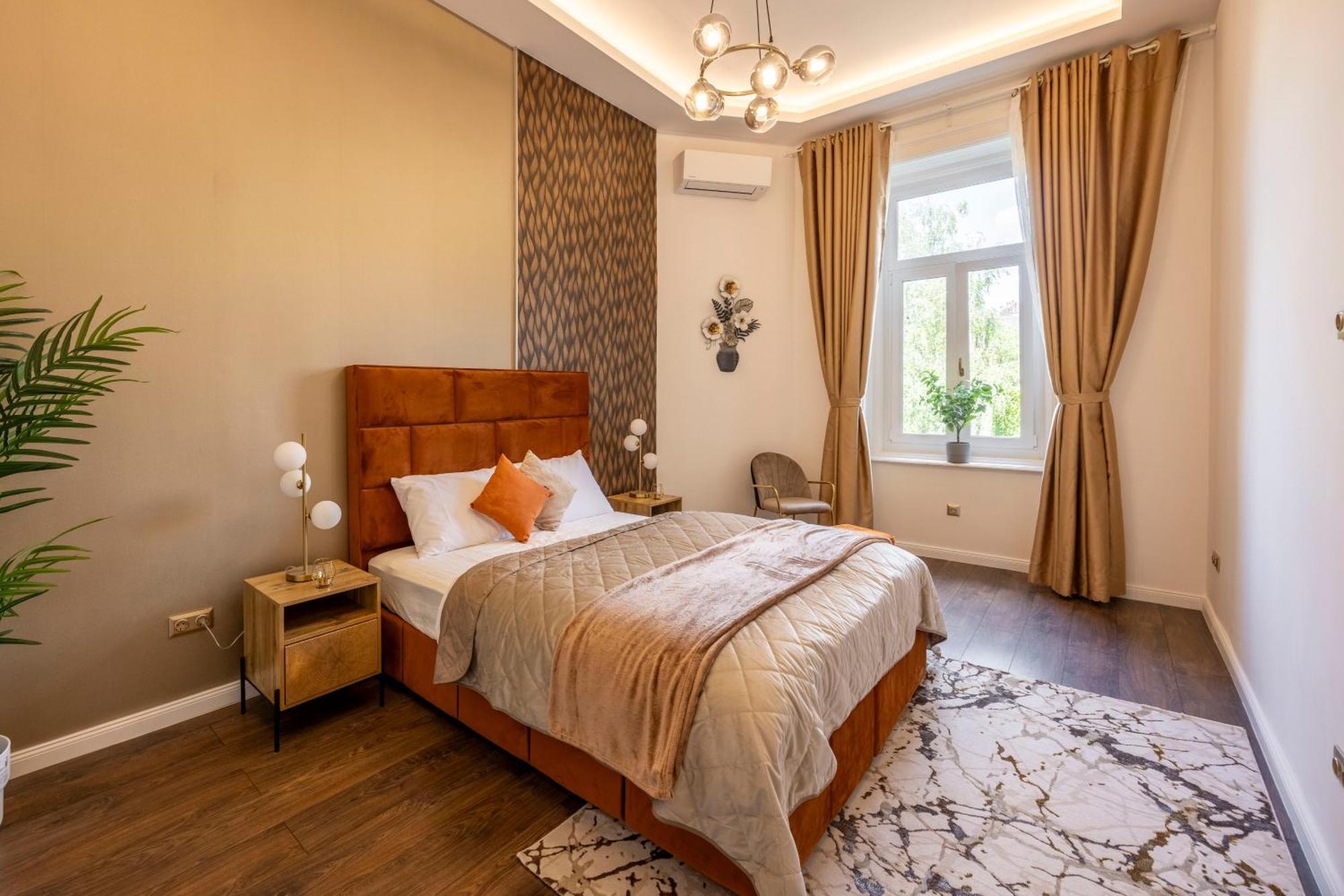 Exclusive Downtown Quentin Residence By Prestige Homes Budapest Kültér fotó